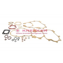 Set of gaskets