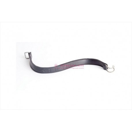 Tighthening strap for luggage carrier